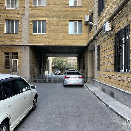 Gold Bunker Apartman Jereván Kültér fotó